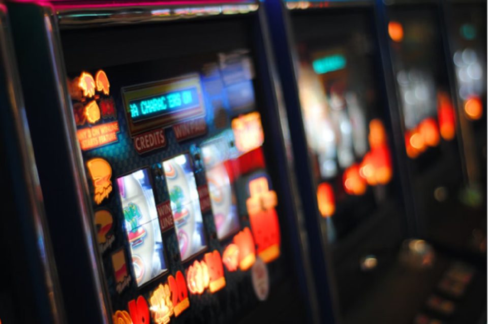 Technology Software Behind Online Slots And How It Works